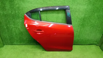 ДВЕРЬ НА MAZDA AXELA BM6FJ