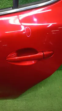 ДВЕРЬ НА MAZDA AXELA BM6FJ