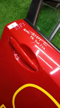 ДВЕРЬ НА MAZDA AXELA BL6FJ