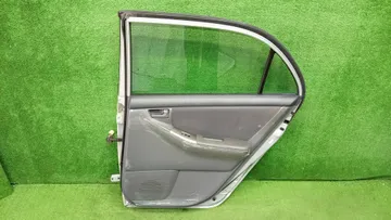 ДВЕРЬ НА TOYOTA COROLLA NZE121