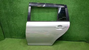 ДВЕРЬ НА TOYOTA COROLLA FIELDER NZE161G