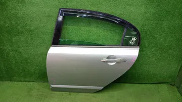 ДВЕРЬ НА HONDA CIVIC FD1