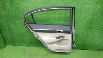 ДВЕРЬ НА HONDA CIVIC FD1