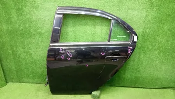 ДВЕРЬ НА MITSUBISHI GALANT FORTIS CY4A