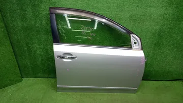 ДВЕРЬ НА TOYOTA PREMIO ZRT260