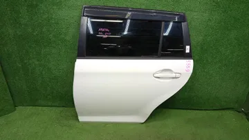 ДВЕРЬ НА TOYOTA COROLLA FIELDER NZE161G