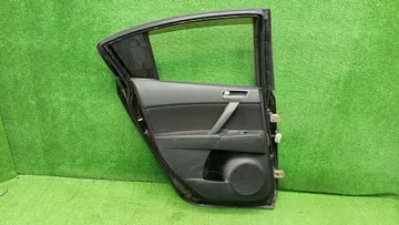 ДВЕРЬ НА MAZDA AXELA BL5FP