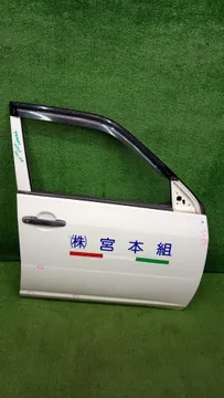 ДВЕРЬ НА TOYOTA PROBOX NCP50V