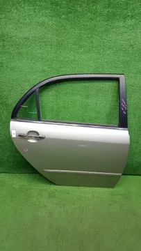 ДВЕРЬ НА TOYOTA COROLLA NZE121