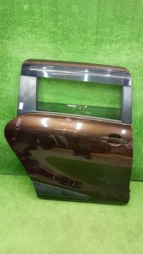 ДВЕРЬ НА TOYOTA SIENTA NSP170G
