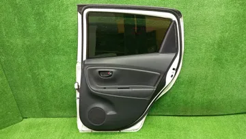 ДВЕРЬ НА TOYOTA VITZ NSP135