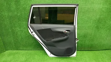 ДВЕРЬ НА TOYOTA COROLLA FIELDER NZE141G