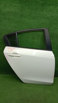 ДВЕРЬ НА MAZDA AXELA BLEFP