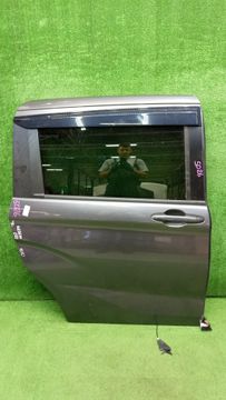 ДВЕРЬ НА HONDA FREED GB7