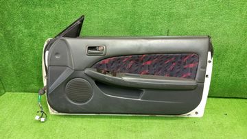 ДВЕРЬ НА TOYOTA COROLLA LEVIN AE111