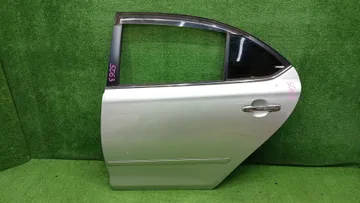 ДВЕРЬ НА TOYOTA PREMIO ZZT240