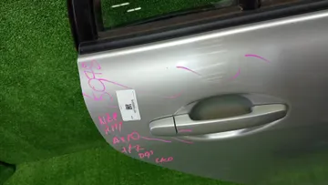 ДВЕРЬ НА TOYOTA COROLLA  AXIO NZE141