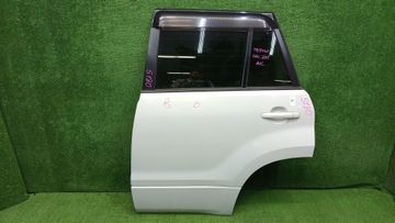 ДВЕРЬ НА SUZUKI ESCUDO TD54W