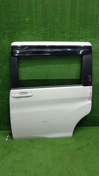 ДВЕРЬ НА HONDA STEPWGN RP3