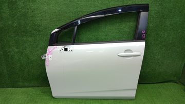ДВЕРЬ НА TOYOTA AQUA MXPK11