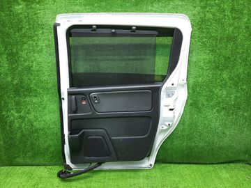 ДВЕРЬ НА HONDA FREED GB7