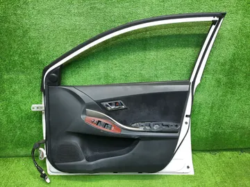 ДВЕРЬ НА TOYOTA ALLION ZRT265