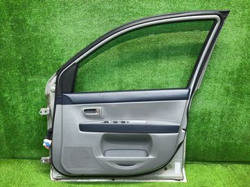 ДВЕРЬ НА MAZDA DEMIO DY3W