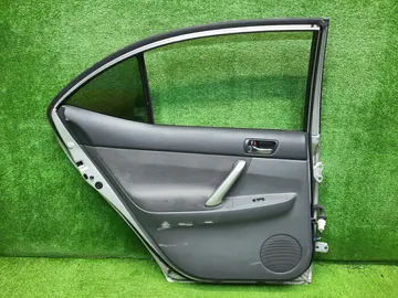 ДВЕРЬ НА TOYOTA ALLION ZZT245