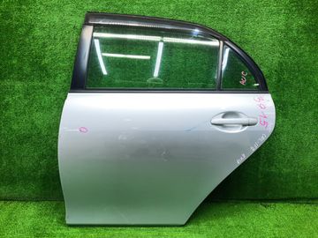 ДВЕРЬ НА TOYOTA COROLLA  AXIO ZRE142