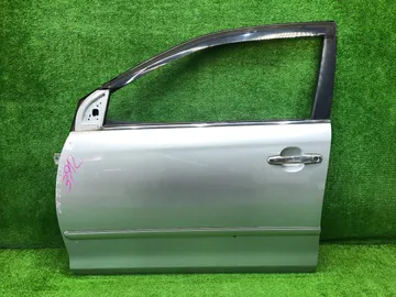 ДВЕРЬ НА TOYOTA PREMIO ZZT240