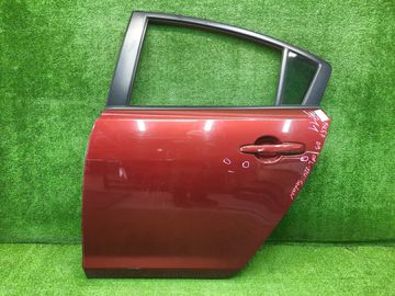 ДВЕРЬ НА MAZDA AXELA BK5P