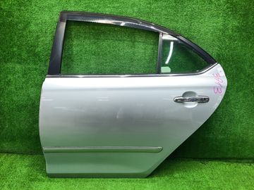 ДВЕРЬ НА TOYOTA PREMIO ZZT240
