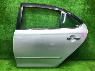 ДВЕРЬ НА TOYOTA PREMIO ZZT240