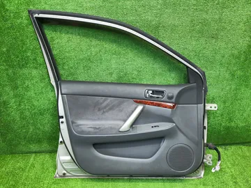ДВЕРЬ НА TOYOTA PREMIO ZZT240