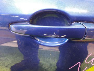 ДВЕРЬ НА MAZDA AXELA BKEP