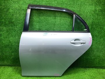 ДВЕРЬ НА TOYOTA COROLLA  AXIO ZRE142