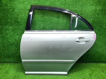 ДВЕРЬ НА TOYOTA AVENSIS AZT250