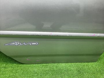 ДВЕРЬ НА TOYOTA COROLLA NZE121