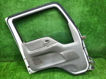 ДВЕРЬ НА MAZDA TITAN SYE6T