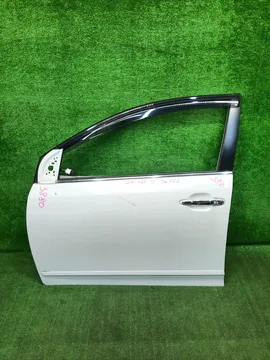 ДВЕРЬ НА TOYOTA PREMIO ZRT260