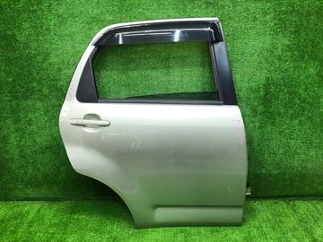 ДВЕРЬ НА TOYOTA RUSH J200E