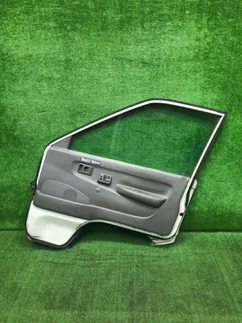 ДВЕРЬ НА TOYOTA LITE ACE KM70