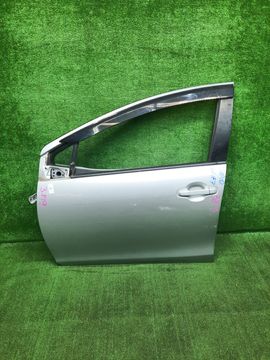ДВЕРЬ НА TOYOTA AQUA NHP10