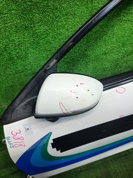 ДВЕРЬ НА MAZDA AXELA BL6FJ