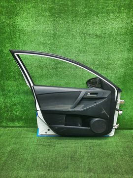 ДВЕРЬ НА MAZDA AXELA BL6FJ