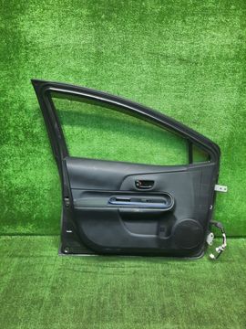 ДВЕРЬ НА TOYOTA AQUA NHP10