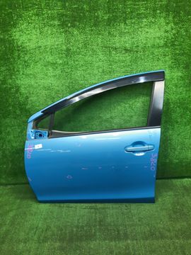 ДВЕРЬ НА TOYOTA AQUA NHP10