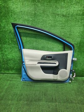 ДВЕРЬ НА TOYOTA AQUA NHP10