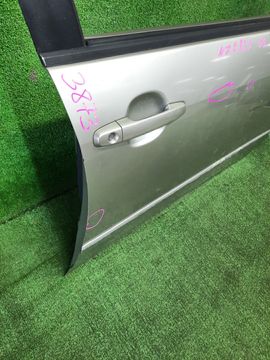 ДВЕРЬ НА TOYOTA COROLLA FIELDER NZE121G