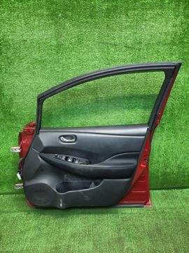 ДВЕРЬ НА NISSAN LEAF ZE1
